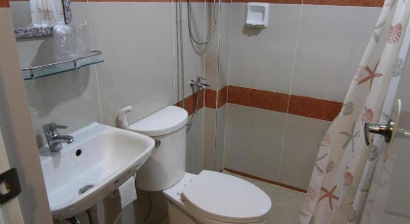 Dino Residences Dumaguete City Экстерьер фото
