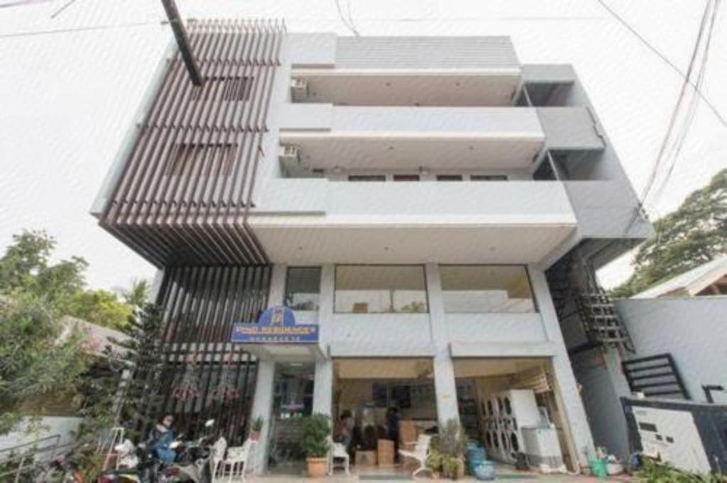 Dino Residences Dumaguete City Экстерьер фото