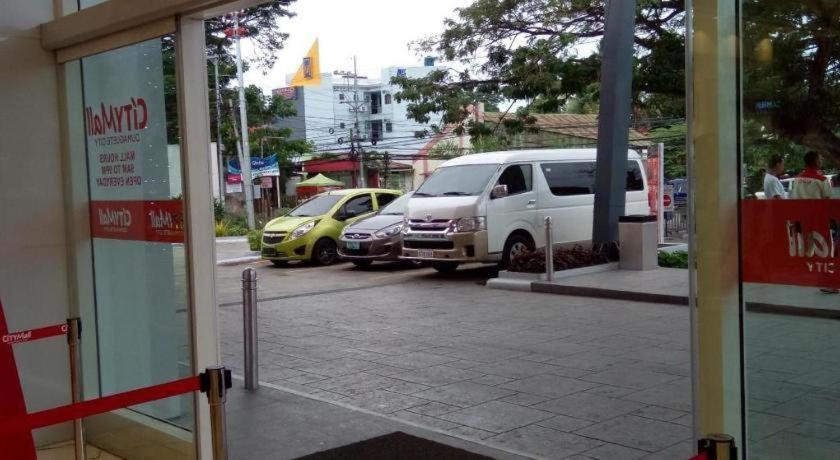 Dino Residences Dumaguete City Экстерьер фото