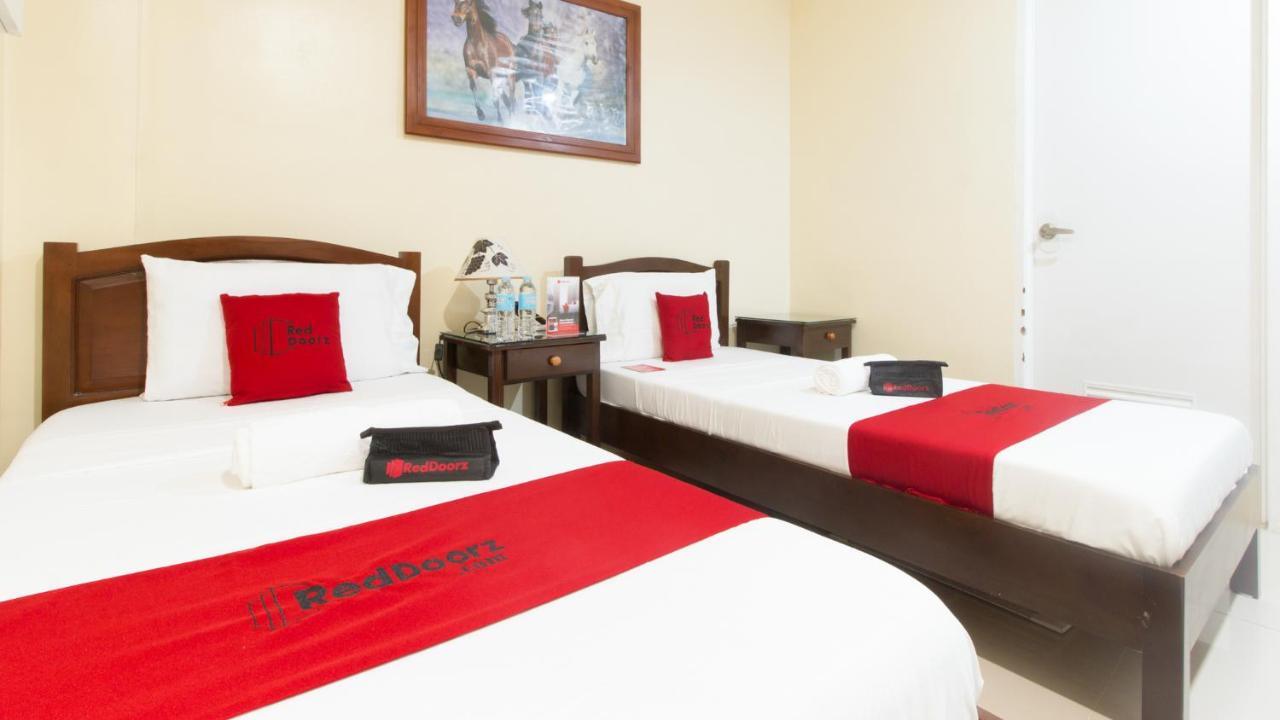 Dino Residences Dumaguete City Экстерьер фото